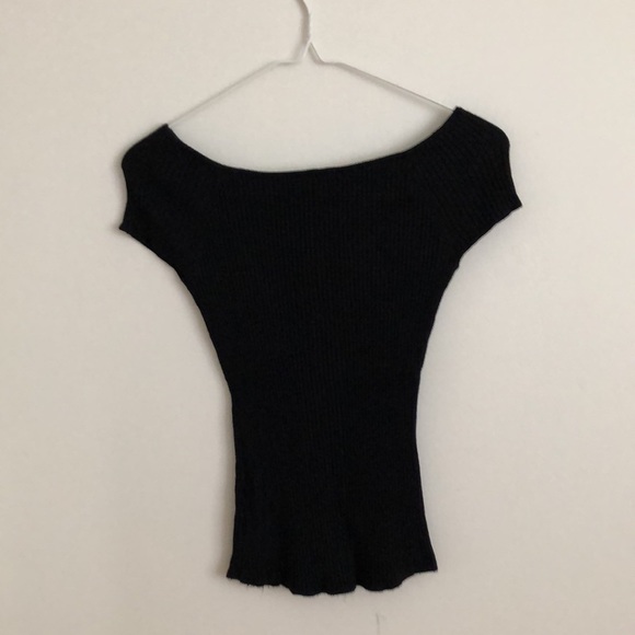 NWOT Top/ t-shirt / blouse Simons - Picture 3 of 8